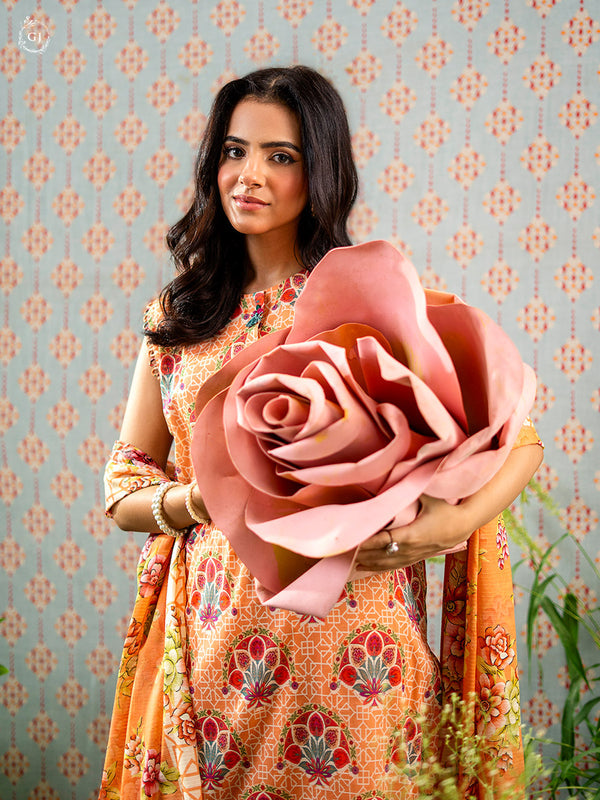 Three Pieces Printed Lawn.