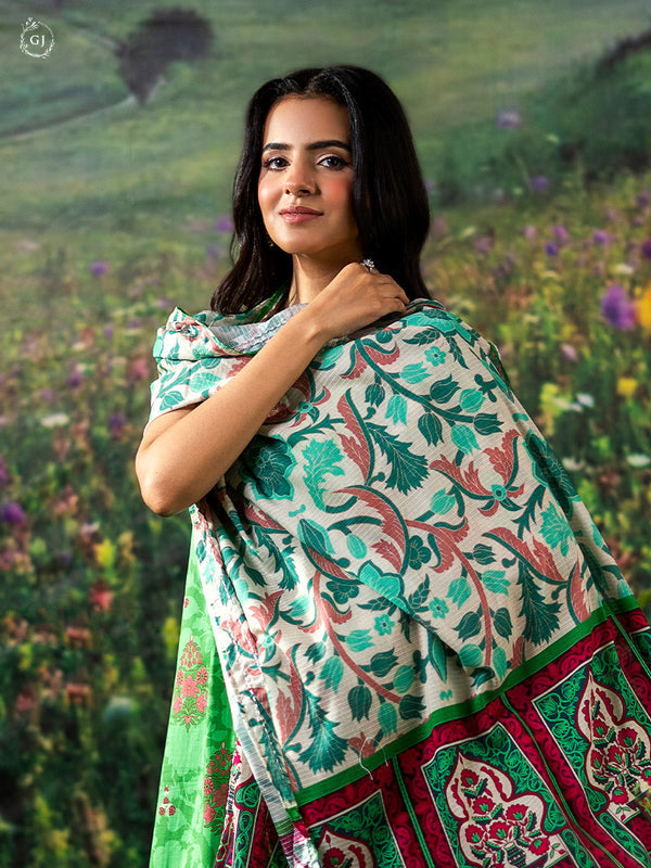 Three Pieces Printed Lawn.